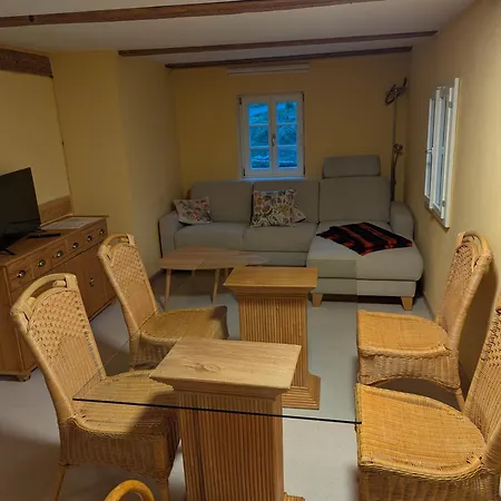 Apartment Flachshaeusl